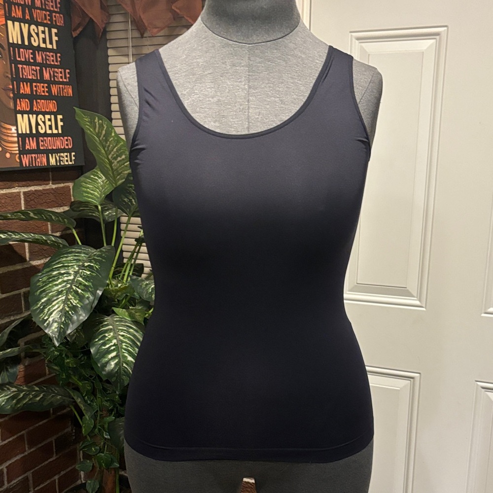 Ellen Tracy Black Tank Top 2-piece set